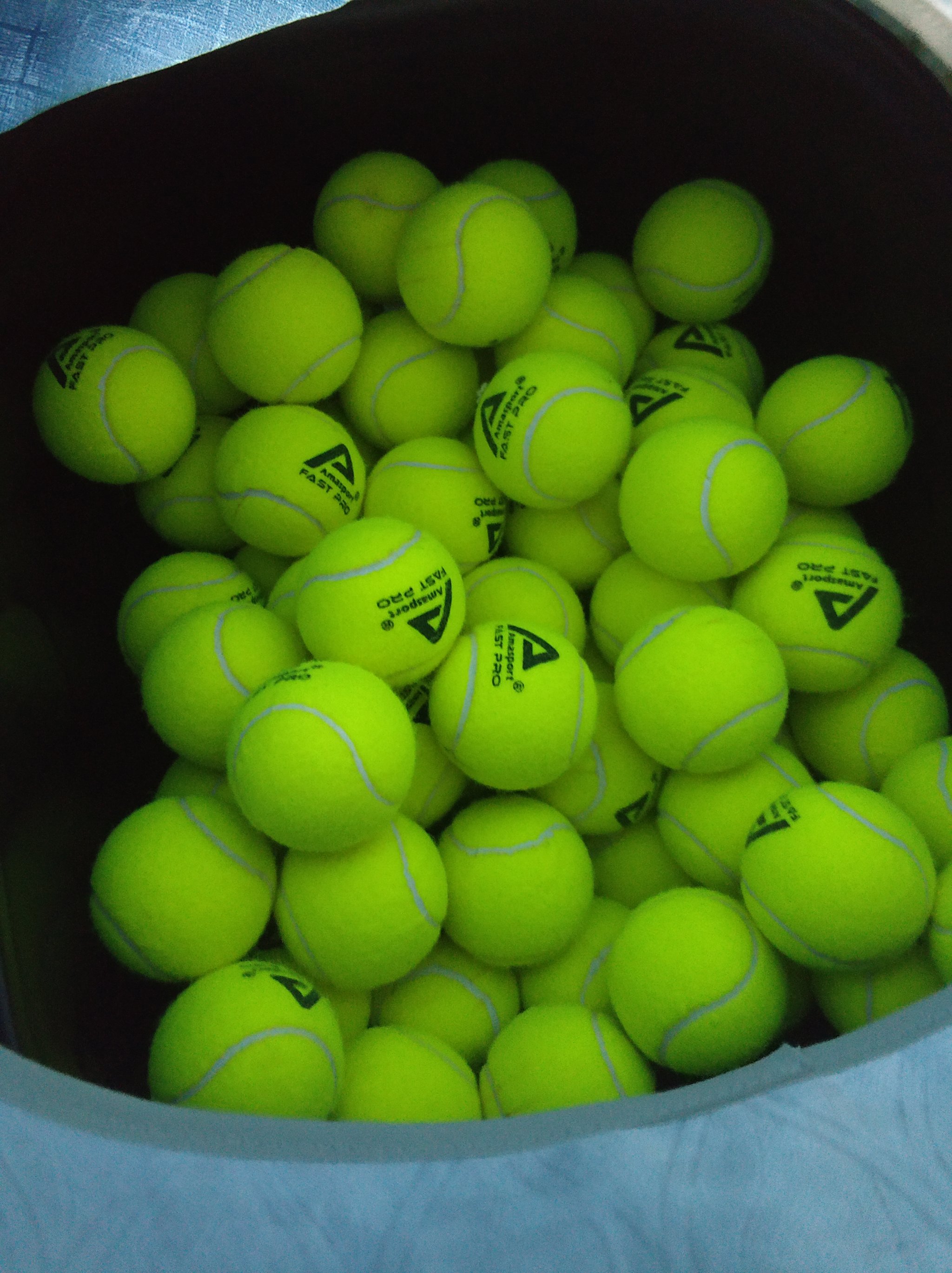 据内部人士 据内部人士