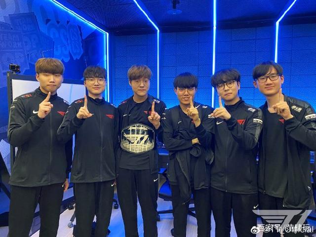 这反映了巴 这反映了巴