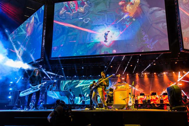 本文从驱动 本文从驱动