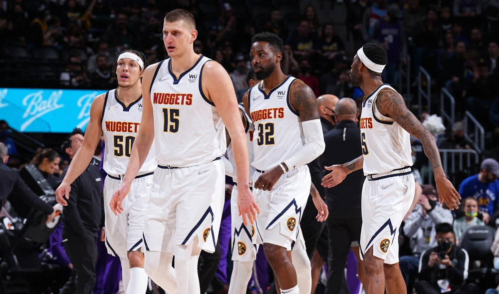 三人组